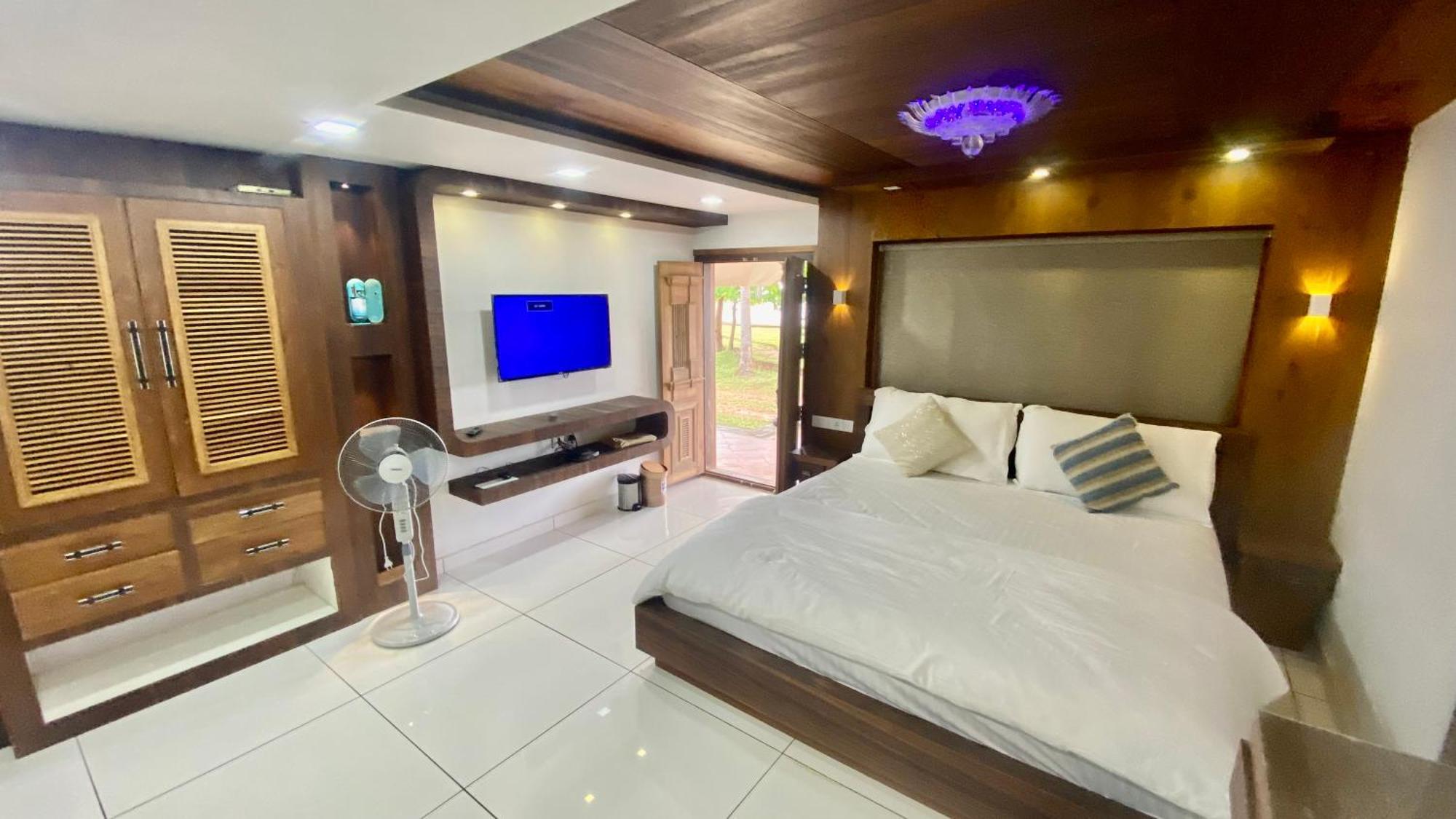 Willo The Metro Landsend Holiday home Kannur